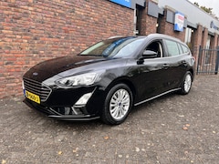 Ford Focus Wagon - 1.0 EcoBoost Titanium Business