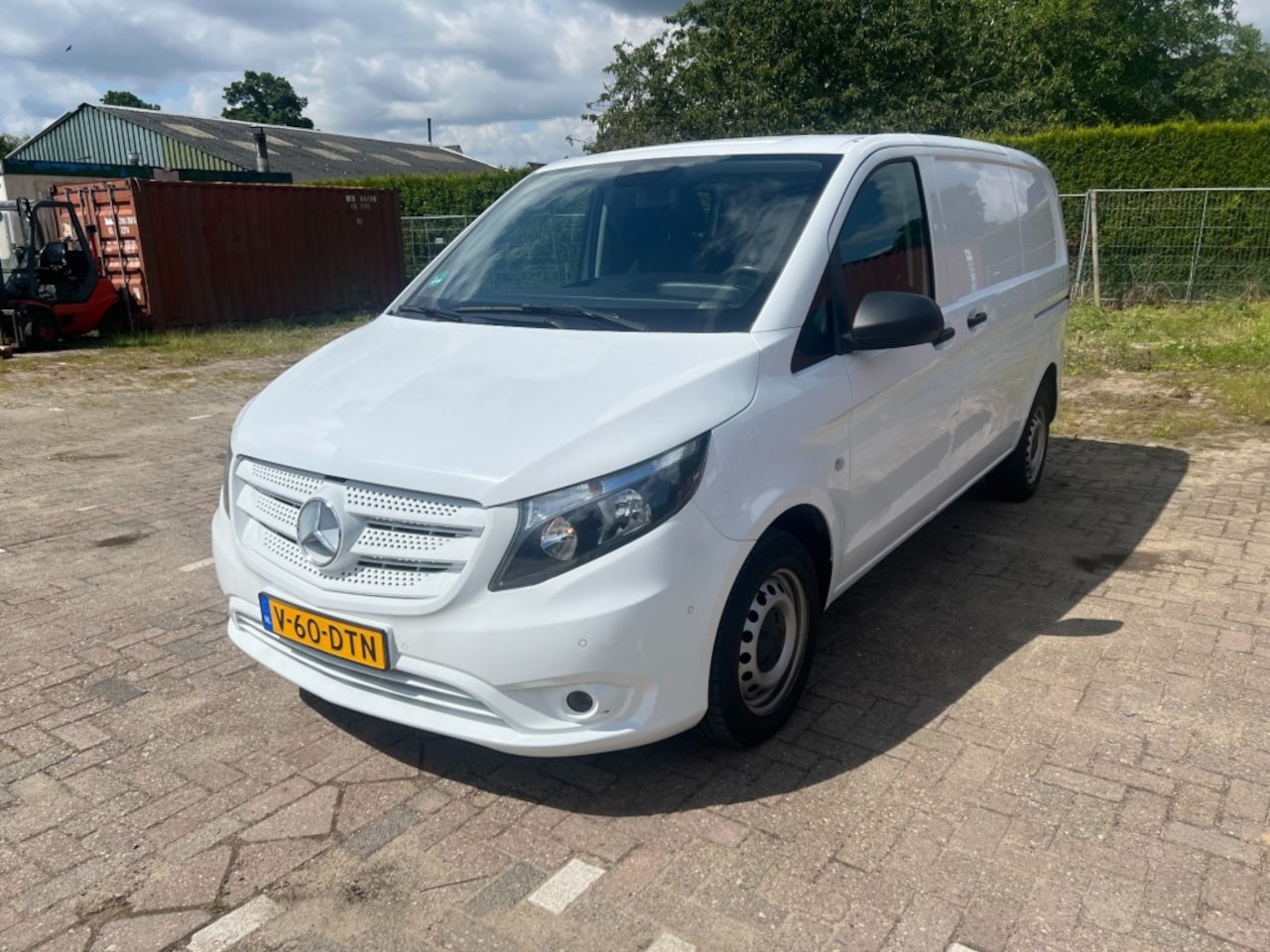 Mercedes-Benz Vito - 114 CDI Lang Automaat Airco Cruise 2x Schuifdeur - AutoWereld.nl