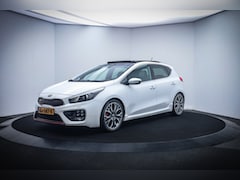 Kia Cee'd - 1.6 204PK GT PANO/CAMERA/KEYLESS/LEDER/NAVI/CRUISE/CLIMA/PDC V+A/LMV 18''