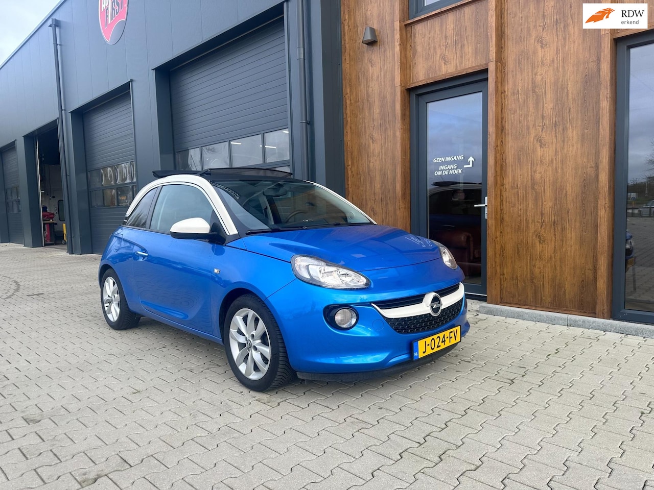 Opel ADAM - 1.2 Glam half leer, opendak - AutoWereld.nl