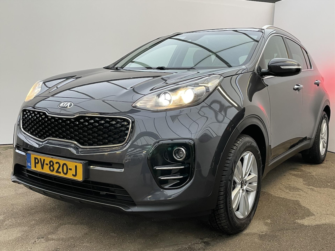 Kia Sportage - 1.6 GDI 135pk ECOdynamics DynamicLine / Navi / Camera - AutoWereld.nl