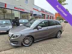 Mercedes-Benz B-klasse - 250 4MATIC PRESTIGE / Panoramadak / Navigatie /