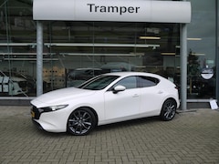 Mazda 3 - 3 2.0 SkyActiv-G Luxury 122 pk |Trekhaak|Rijklaar