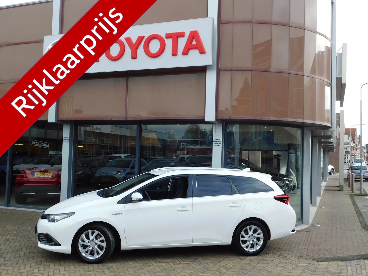 Toyota Auris Touring Sports - 1.8 Hybrid Energy Plus 1.8 Hybrid Energy Plus - AutoWereld.nl