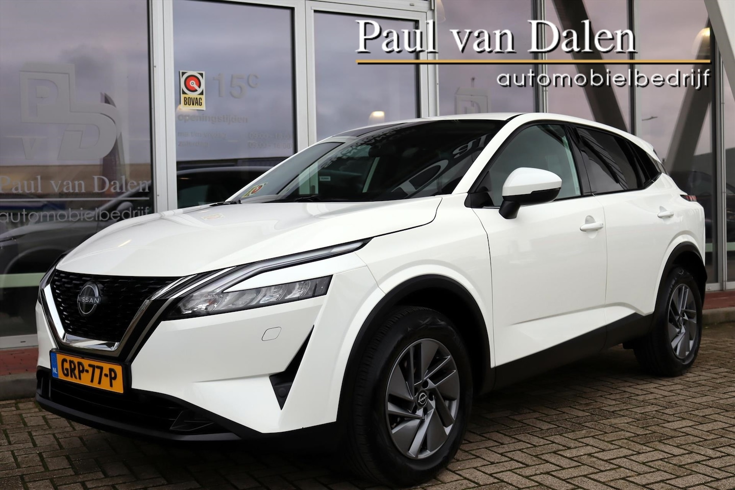 Nissan Qashqai - 1.3 MHEV 158PK AUTOMAAT ACENTA Navi Carplay | Camera | Stoel/stuurverw. | Adapt.Cruise | V - AutoWereld.nl