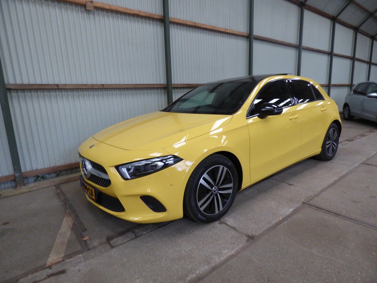 Mercedes-Benz A-klasse - 250 AMG Line - AutoWereld.nl