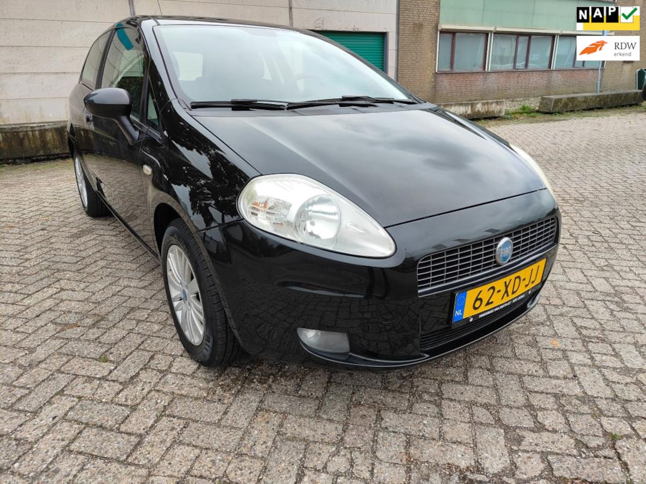 Fiat Grande Punto - 1.4 Dynamic 1.4 Dynamic ( Apk geldig 25-10-2025 ) - AutoWereld.nl