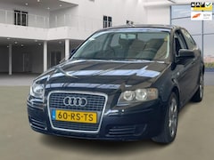 Audi A3 - 1.6 Attraction/ZIE TEKST/APK TOT 13-05-2025