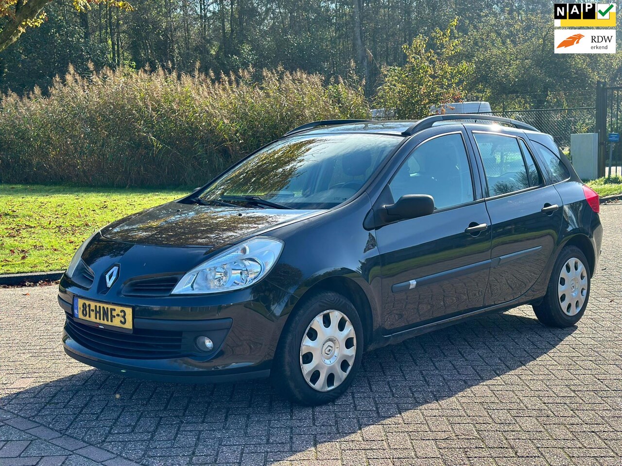 Renault Clio Estate - 1.2 TCE Sélection Business/APK TOT 30-01-2025 - AutoWereld.nl