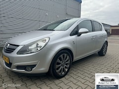 Opel Corsa - 1.2-16V Cosmo