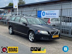 Volvo V70 - 2.5T Summum | Niewe distr. | Airco | Cruise | Trekhaak