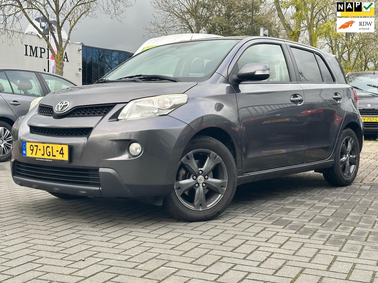 Toyota Urban Cruiser - 1.3 VVT-i Dynamic 1.3 VVT-i Dynamic - AutoWereld.nl