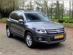 Volkswagen Tiguan - 1.4 TSI Sport&Style | 2014 | PANO | Trekhaak | NAVI | Parkeerhulp ETC