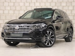 Volkswagen Touareg - 3.0 TDI R-Line |PANO|HUD|CAMERA|STOELV+MEMORY|