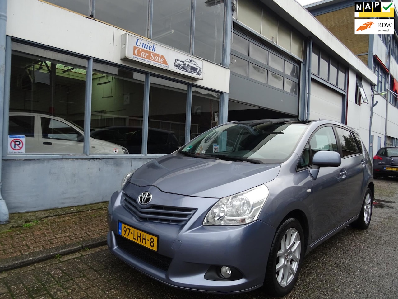 Toyota Verso - 1.8 VVT-i Panoramic 7p. 1.8 VVT-i Panoramic 7p. - AutoWereld.nl