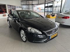 Volvo V40 - 1.6 D2 Summum