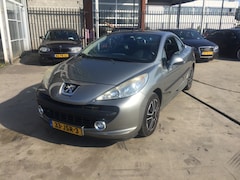 Peugeot 207 CC - 1.6 VTi