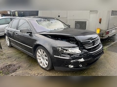 Volkswagen Phaeton - 4.2 V8 5p