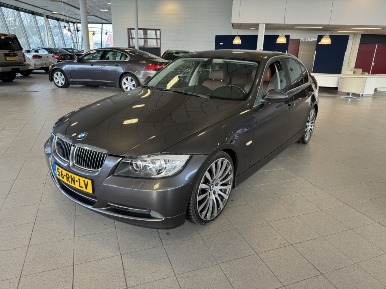 BMW 3-serie - 330i Dynamic Exec. - AutoWereld.nl