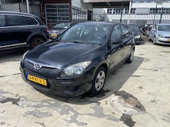 Hyundai i30 - 1.4i Active Cool