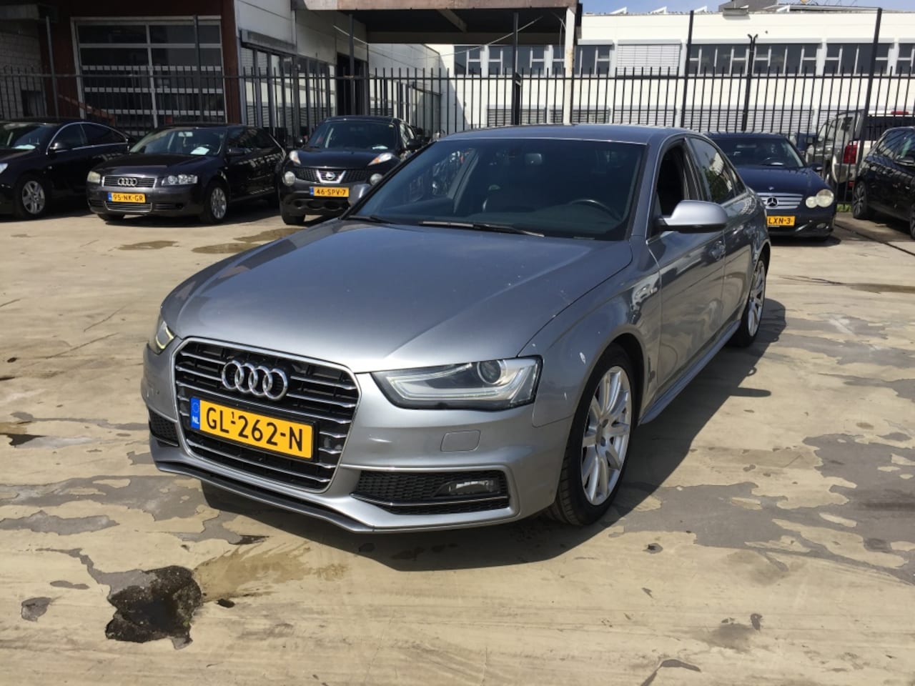 Audi A4 Limousine - 1.8 TFSI S Edition - AutoWereld.nl