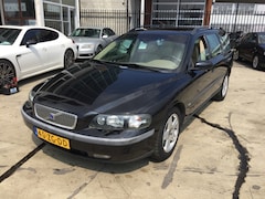 Volvo V70 - 2.4 D5 Geartronic