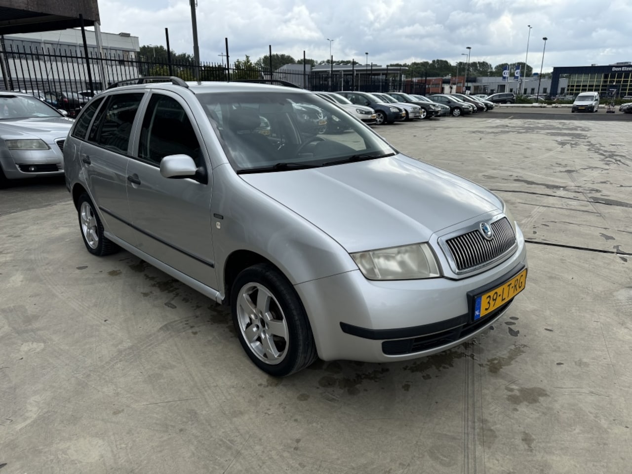 Skoda Fabia Combi - 1.4-16V Creation 1.4-16V Creation - AutoWereld.nl