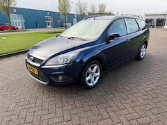 Ford Focus Wagon - 1.6 Comfort