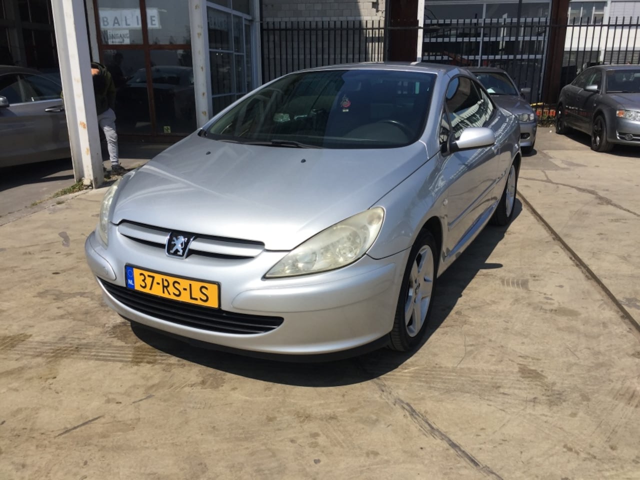 Peugeot 307 CC - 2.0-16V 2.0-16V - AutoWereld.nl