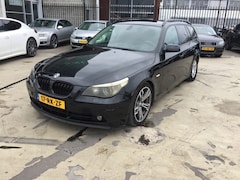 BMW 5-serie Touring - 530d High Executive