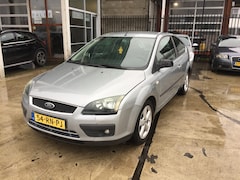 Ford Focus - 1.6-16V First Ed