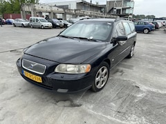 Volvo V70 - 2.4 Momentum