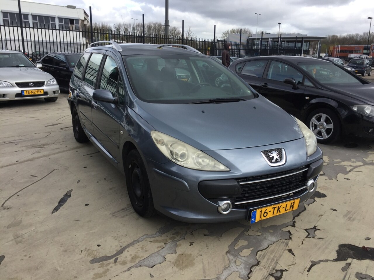 Peugeot 307 SW - 1.6 HDiF Oxygo 1.6 HDiF Oxygo - AutoWereld.nl