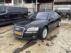 Audi A8 - 3.2 FSI quattro