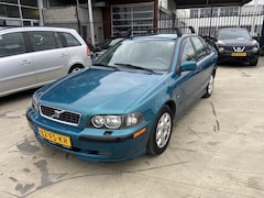 Volvo S40 - 1.8 Europa