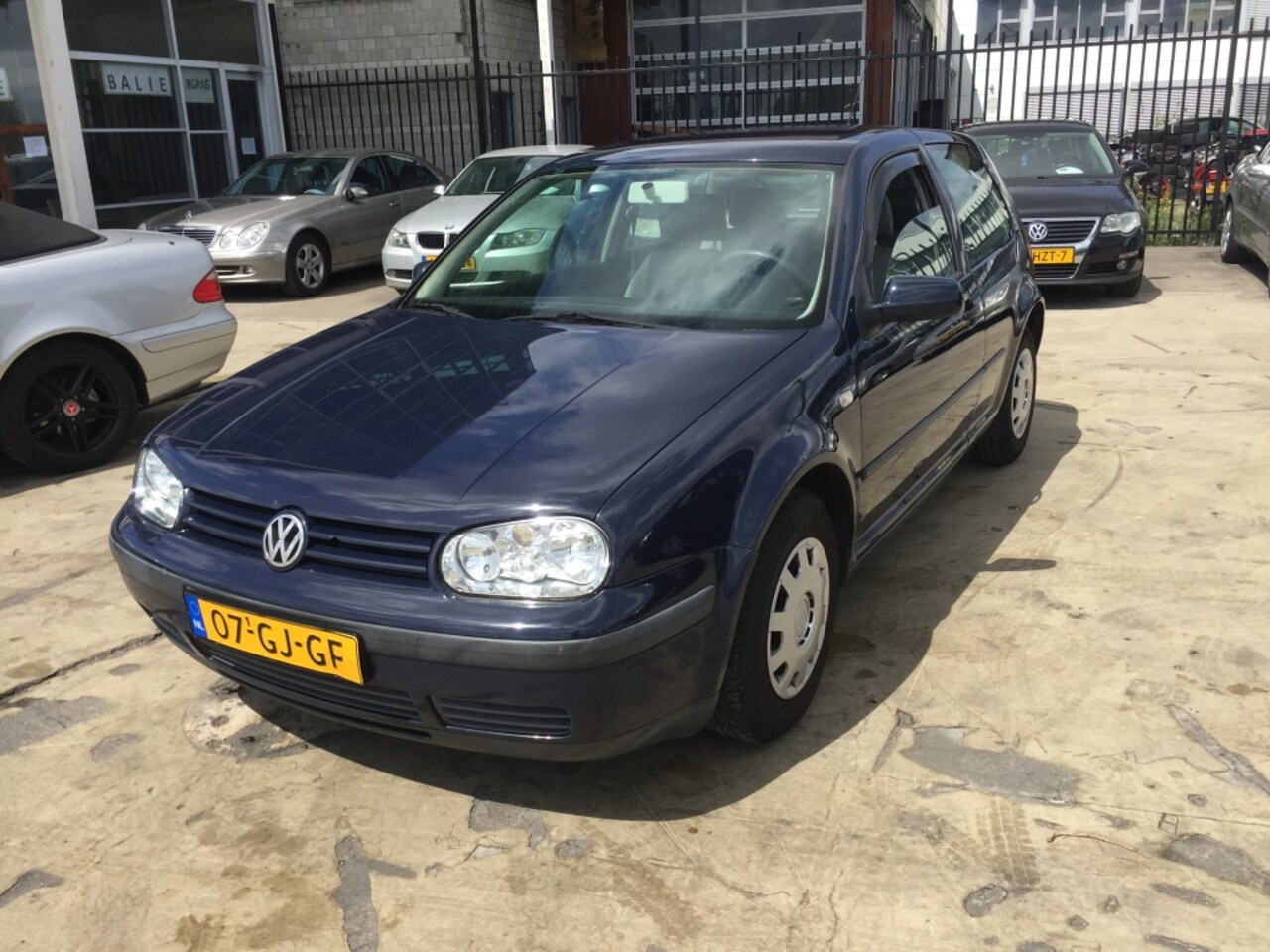 Volkswagen Golf - 1.4-16V Trendline 1.4-16V Trendline - AutoWereld.nl