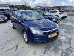 Opel Astra - 1.6 Elegance