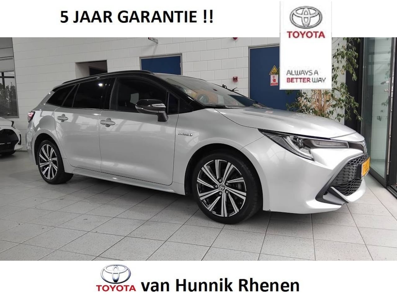 Toyota Corolla - TS 1.8 Bi-Tone LED Navi Stoelverw HUD - AutoWereld.nl