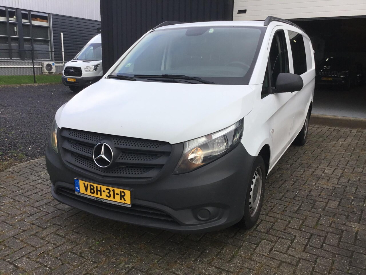 Mercedes-Benz Vito - 111 CDI Lang DC Comfort 111 CDI Lang DC Comfort - AutoWereld.nl