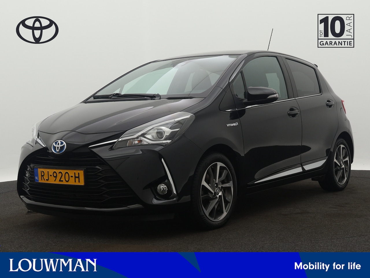 Toyota Yaris - 1.5 Hybrid Premium | Panoramadak | Nederlandse auto | Navigatie | Camera | LM velgen | - AutoWereld.nl