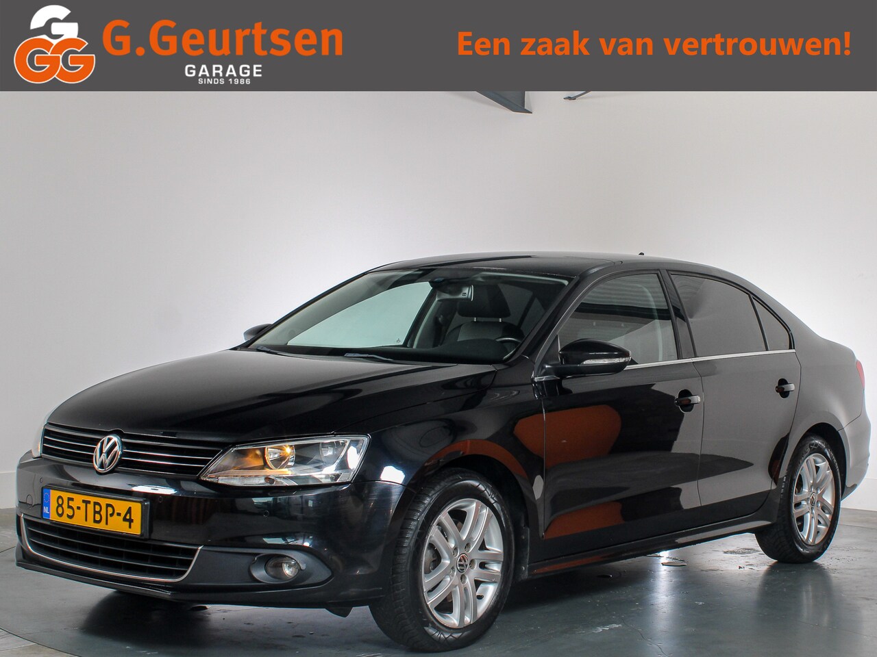 Volkswagen Jetta - 1.4 TSI Highline 1.4 TSI Highline, Cruise Control, DSG, Navigatie, Bluetooth - AutoWereld.nl