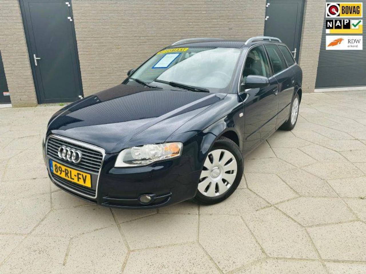 Audi A4 Avant - 2.0 Pro Line|AUTOM.|HELE MOOIE YOUNGTIMER|Cruise control|4x All-Season band Mich. - AutoWereld.nl