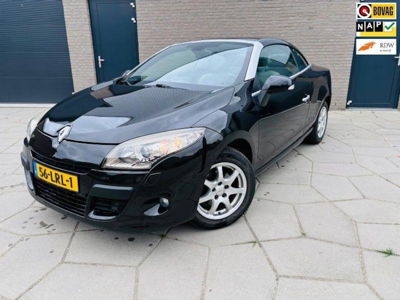 Renault Mégane coupé cabriolet - 1.4 TCE Dynamique|prachtige met GLAZEN PANO DAK|Climate en Cruise Control - AutoWereld.nl