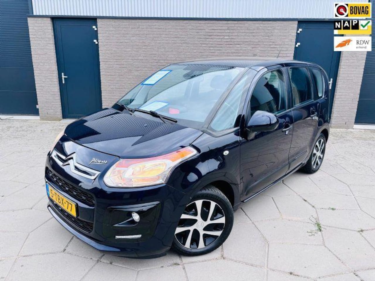 Citroën C3 Picasso - 1.6 VTi Tendance|HOGE Instap|Airco|Trekhaak|4X ALL-Season|Park.Sens. - AutoWereld.nl