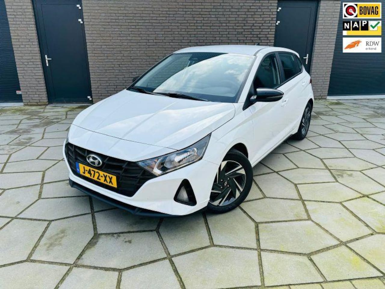 Hyundai i20 - 1.2 MPI Comfort Smart| Autom. Airco|A.U.R. camera |Navi - AutoWereld.nl