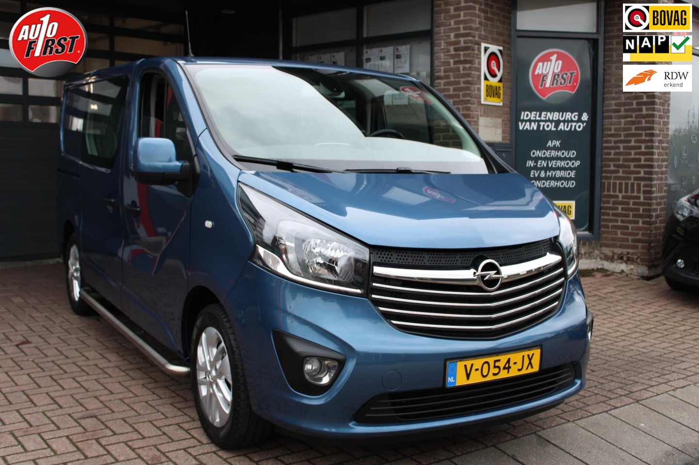 Opel Vivaro - 1.6 CDTI L1H1 1e Eigenaar // Camera // Navigatie // Cruise // Airco - AutoWereld.nl