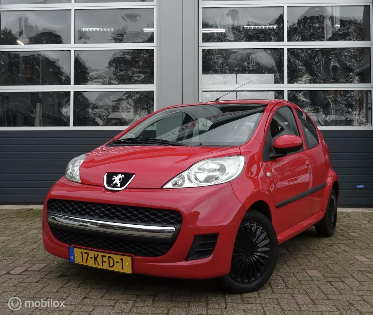 Peugeot 107 - 1.0-12V Sublime 1.0-12V Sublime - AutoWereld.nl