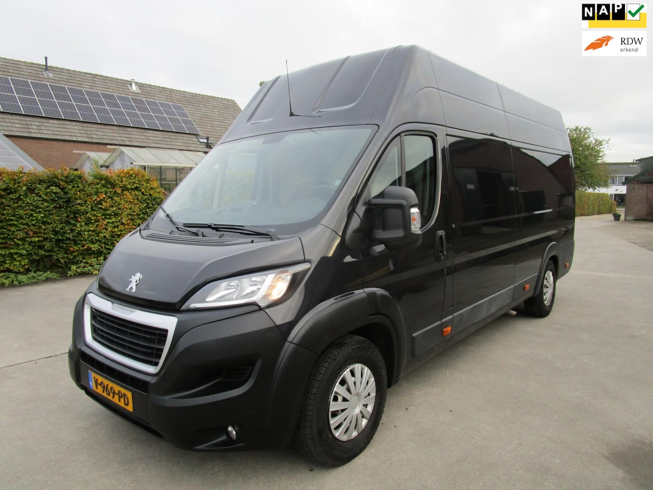 Peugeot Boxer - 435 2.0 BlueHDI L4H3 Premium 435 2.0 BlueHDI L4H3 Premium,cam nav, clima - AutoWereld.nl