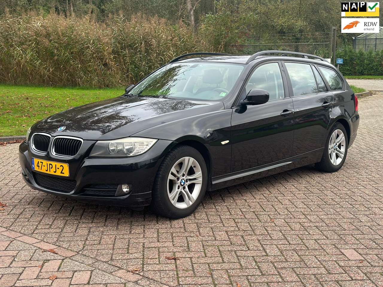 BMW 3-serie Touring - 318i Business Line/APK TOT 12-04-2025 - AutoWereld.nl