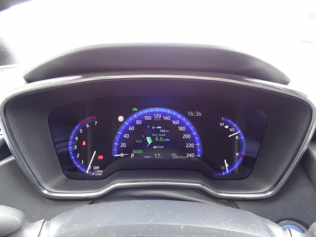 Toyota Corolla Touring Sports - 1.8 Hybrid Active 1.8 Hybrid Active